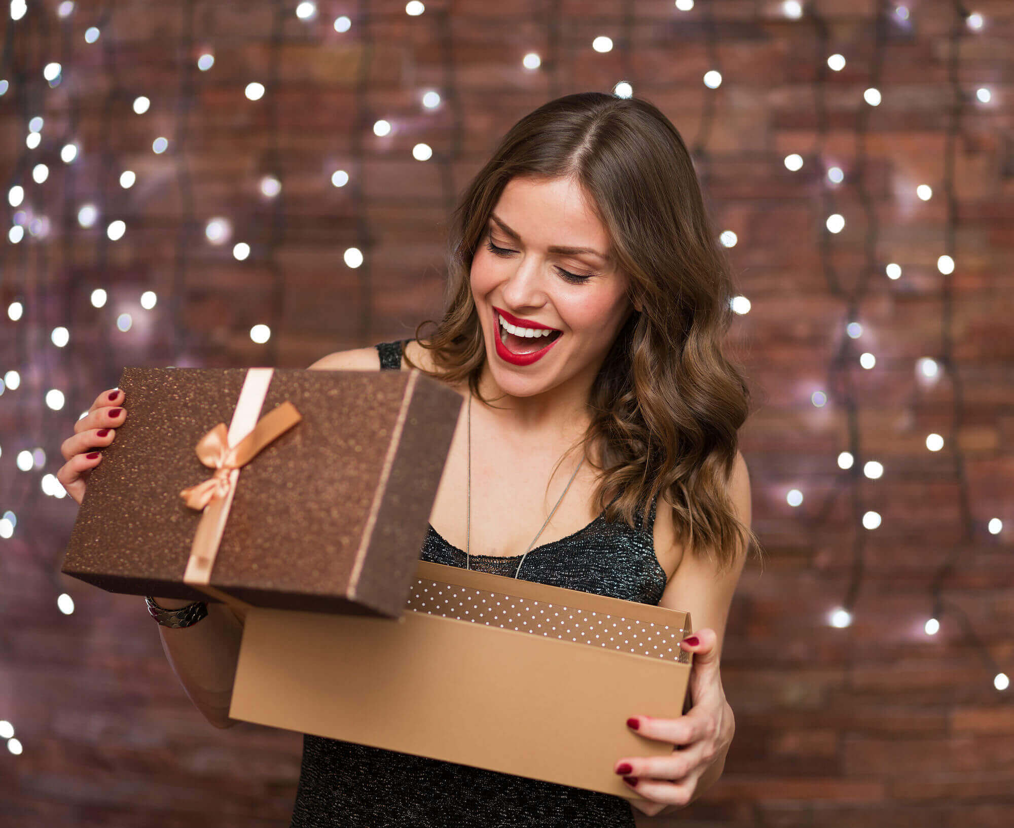 6 Beauty Gift Ideas to Give Out this Holiday!