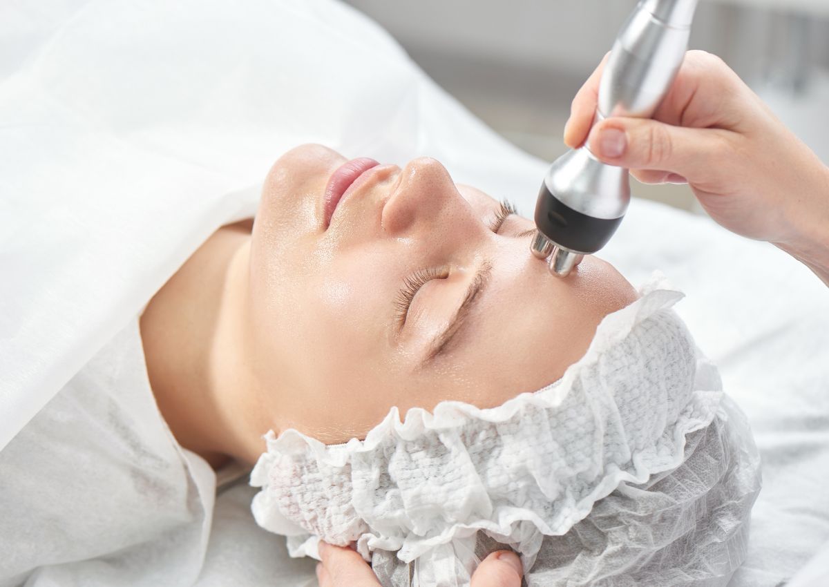 Radiofrequency (RF) Skin Tightening in Singapore: A Doctor-Led Guide